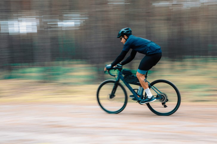 Man riding a gravelbike